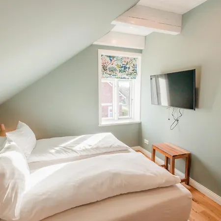 Lokelk Lunhues Hausteil 2 *