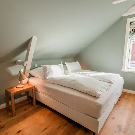 Lokelk Lunhues Hausteil 2 度假居 Oevenum